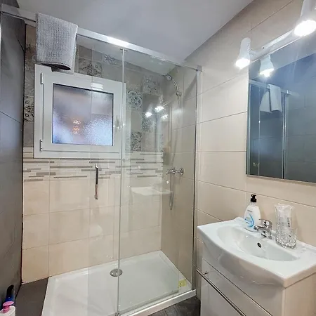 Clauhomes Nido Del Golf 아파트 *
